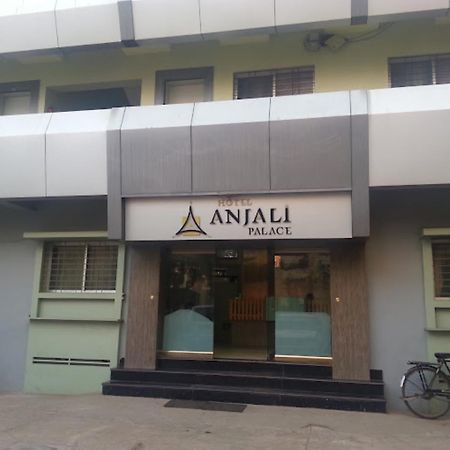 Hotel Anjali Palace ภุช ภายนอก รูปภาพ
